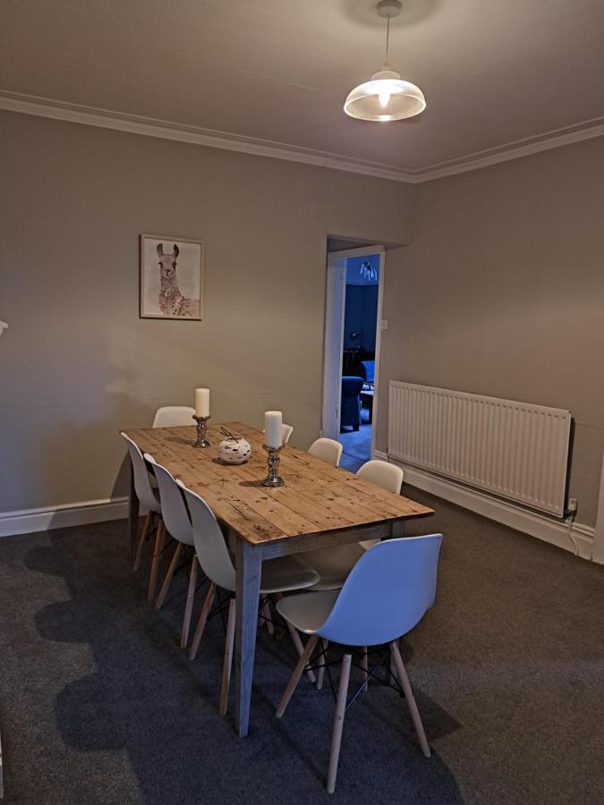 Llandudno Apartment, Quirky Pub With Tropical Beer Garden Εξωτερικό φωτογραφία