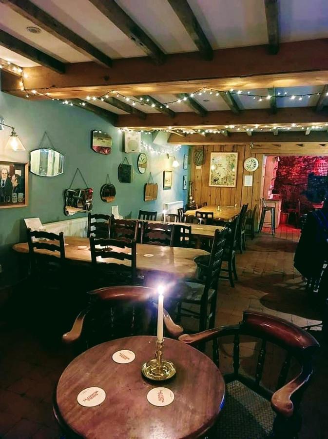 Llandudno Apartment, Quirky Pub With Tropical Beer Garden Εξωτερικό φωτογραφία